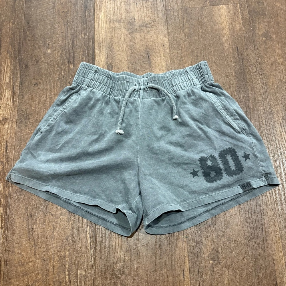 Zara Kids Gray Elastic Drawstring Shorts with '80' Graphic
